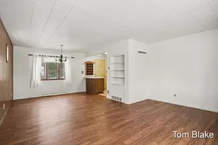 1736 Montague Ave, Muskegon, MI 49441 - Photo 4