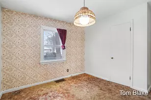 1736 Montague Ave, Muskegon, MI 49441 - Photo 10