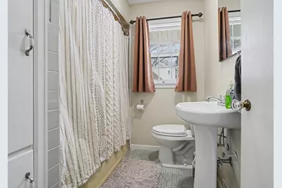 302 N Fulton Street, Cassopolis, MI 49031 - Photo 8