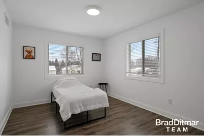 1847 Aberdeen Street NE, Grand Rapids, MI 49505 - Photo 28