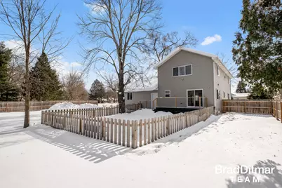 1847 Aberdeen Street NE, Grand Rapids, MI 49505 - Photo 38
