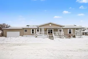 11600 E Bear Meadows Dr SE, Alto, MI 49302 - Photo 24