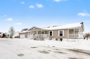 11600 E Bear Meadows Dr SE, Alto, MI 49302 - Photo 26
