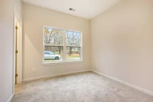 2085 Topaz Ln, Portage, MI 49002 - Photo 10