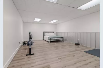 25 Hillsdale Commons Drive, Hillsdale, MI 49242 - Photo 36