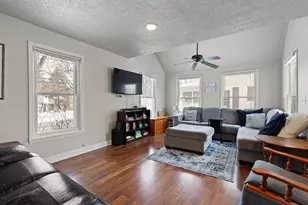 204 S Wisner St, Jackson, MI 49202 - Photo 10