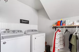 204 S Wisner St, Jackson, MI 49202 - Photo 36