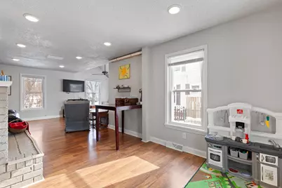 204 S Wisner Street, Jackson, MI 49202 - Photo 14