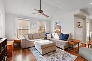 204 S Wisner St, Jackson, MI 49202 - Photo 8