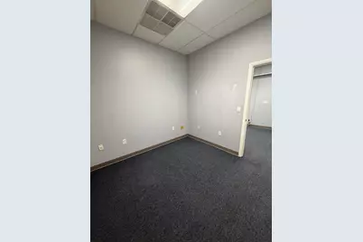 892 Marshall Street, Allegan, MI 49010 - Photo 8