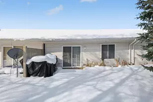 7132 E Cannon Pl Dr NE, Rockford, MI 49341 - Photo 4