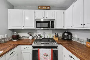 7132 E Cannon Pl Dr NE, Rockford, MI 49341 - Photo 16