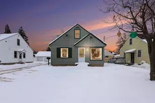 116 Honeoye St SW, Wyoming, MI 49548 - Photo 2