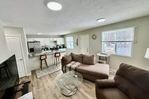 1077 Sophia St, Muskegon, MI 49442 - Photo 8