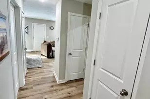 1077 Sophia St, Muskegon, MI 49442 - Photo 12