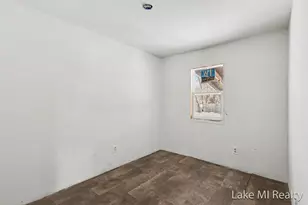 2304 Dyson St, Muskegon Heights, MI 49444 - Photo 14