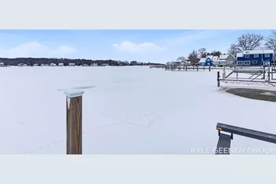 555 Locust Avenue, Holland, MI 49423 - Photo 70