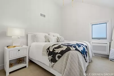 555 Locust Avenue, Holland, MI 49423 - Photo 62