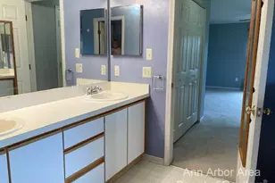 1635 Weatherstone Dr, Ann Arbor, MI 48108 - Photo 14