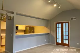 1635 Weatherstone Dr, Ann Arbor, MI 48108 - Photo 6