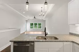 146 Ashley Ct, Brooklyn, MI 49230 - Photo 14