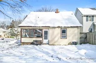 1118 Dunham St SE, Grand Rapids, MI 49506 - Photo 38