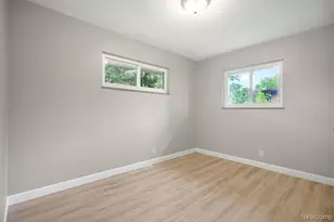 8820 Russell St, Shelby, MI 48317 - Photo 18