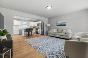 48270 Silver Oaks Blvd, Mattawan, MI 49071 - Photo 4