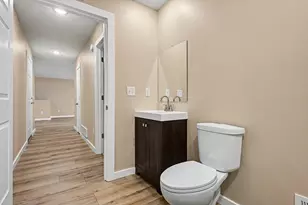 5882 Mullen Ridge Dr, Delton, MI 49046 - Photo 20