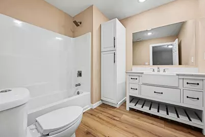 5882 Mullen Ridge Drive, Delton, MI 49046 - Photo 16