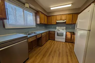 4464 Fisher Estates Ln, Bruce, MI 48065 - Photo 4