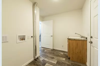 1070 Ashlyn Court, Fowlerville, MI 48836 - Photo 18