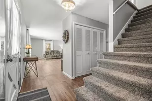 1112 Woodview Dr, Portage, MI 49024 - Photo 4