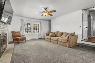 1112 Woodview Dr, Portage, MI 49024 - Photo 18