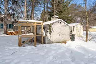 1112 Woodview Dr, Portage, MI 49024 - Photo 34