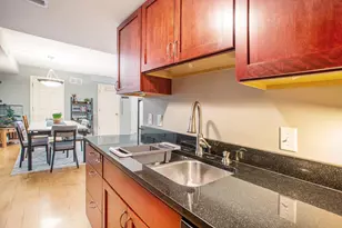 460 E Fulton Street E, Grand Rapids, MI 49503 - Photo 6