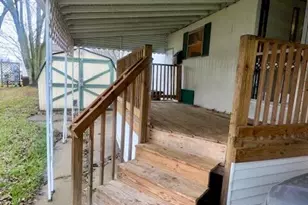 210 Sugarbush Ln, Van Buren Township, MI 48111 - Photo 4