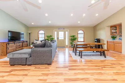 8655 Joeys Drive, Pinckney, MI 48169 - Photo 6