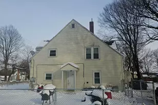 1636 E Britain Ave, Benton Harbor, MI 49022 - Photo 2