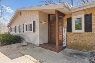 301 Jennings Landing, Battle Creek, MI 49015 - Photo 2