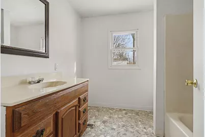 224 E Francis Street, Nashville, MI 49073 - Photo 12