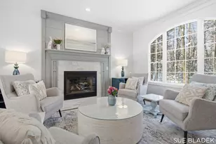 6380 Hidden Pond Dr, Holland, MI 49423 - Photo 16