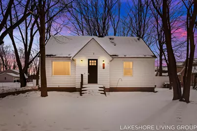 112 E 40th Street, Holland, MI 49423 - Photo 4