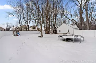 112 E 40th St, Holland, MI 49423 - Photo 52