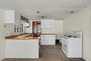 4371 Anderson Dr, Albion, MI 49224 - Photo 6