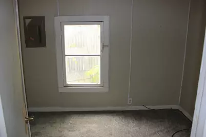 4884 E Apple Avenue, Muskegon, MI 49442 - Photo 8