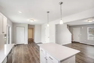 1097 Vertex Cir, Kalamazoo, MI 49009 - Photo 8