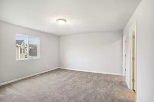 1097 Vertex Cir, Kalamazoo, MI 49009 - Photo 16