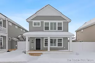6634 N Square Ln, Rockford, MI 49341 - Photo 1