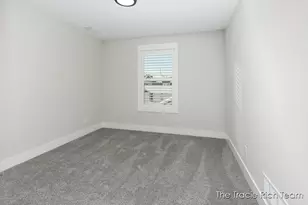 6634 N Square Ln, Rockford, MI 49341 - Photo 32